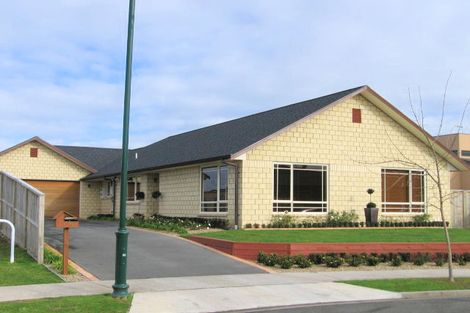 Photo of property in 18 Grasmere Court, Huntington, Hamilton, 3210