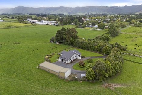 Photo of property in 3-5 Thompson Street, Shannon, 4821
