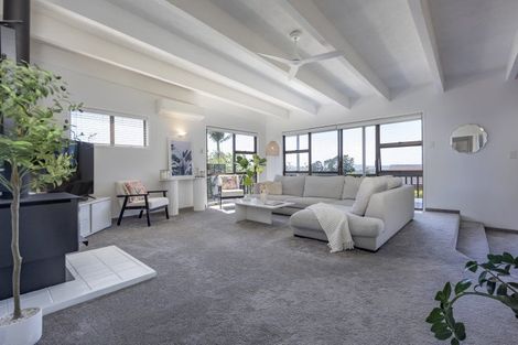 Photo of property in 219 Royal Road, Massey, Auckland, 0614