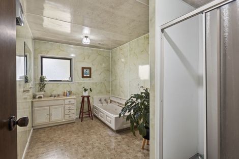 Photo of property in 39 Stafford Street, Waitara, 4320