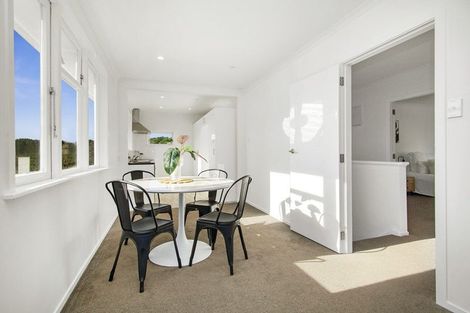 Photo of property in 7 Cheshire Street, Cannons Creek, Porirua, 5024