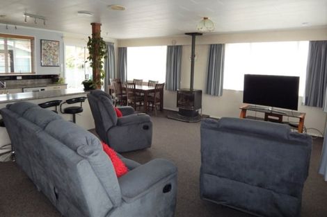 Photo of property in 55 Hoffman Street, Hokitika, 7810