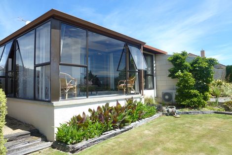 Photo of property in 11 Hart Place, Bridge Hill, Alexandra, 9320