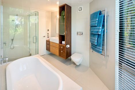 Photo of property in 24d Mandalay Terrace, Khandallah, Wellington, 6035