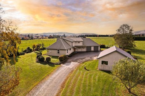 Photo of property in 19 Forsyth Road, Milton, 9291