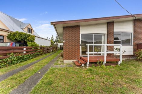 Photo of property in 56f2- Ward Street, Trentham, Upper Hutt, 5018