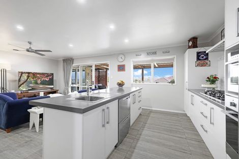 Photo of property in 137 Saint Andrews Way, Te Awamutu, 3800