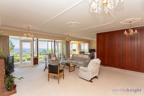 Photo of property in 185 Hackthorne Road, Cashmere, Christchurch, 8022