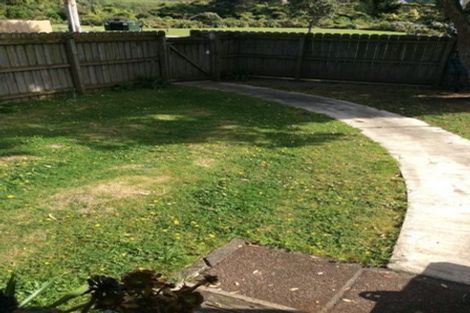 Photo of property in 23 Margan Avenue, New Lynn, Auckland, 0600