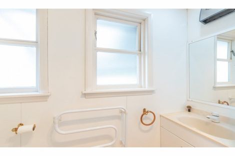 Photo of property in 165 Grahams Road, Burnside, Christchurch, 8053