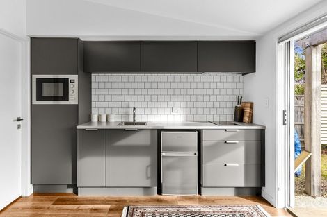 Photo of property in 29 Hunter Crescent, Wanaka, 9305