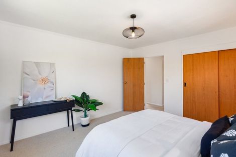 Photo of property in 29 Rosebank Grove, Waikanae, 5036