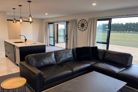 Photo of property in 11 Rakero (pvt) Lane, Fernside, Rangiora, 7471