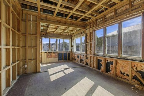 Photo of property in 12 Jessie Street, Petone, Lower Hutt, 5012