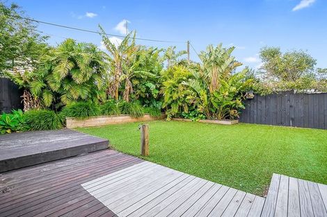 Photo of property in 59 Rua Road, Glen Eden, Auckland, 0602