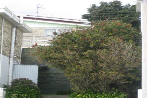 Photo of property in 25d Port View Crescent, Moturoa, New Plymouth, 4310