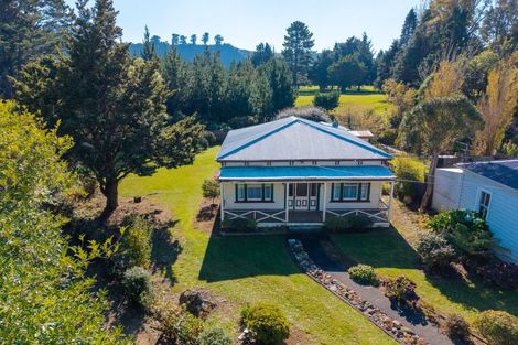 Photo of property in 22 Bridge Street, Eketahuna, 4900