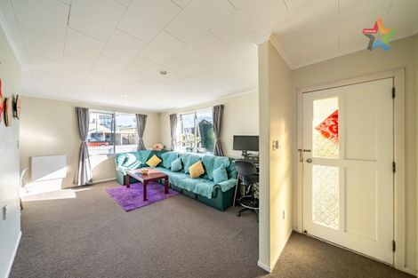 Photo of property in 61a Bristol Square, Hutt Central, Lower Hutt, 5010