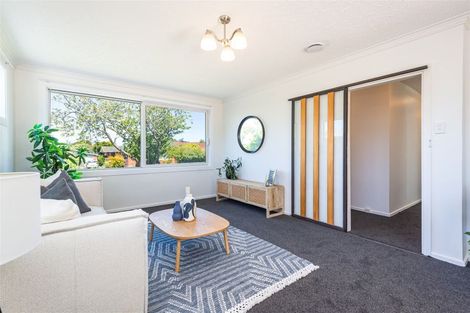 Photo of property in 8 Camberwell Place, Avonhead, Christchurch, 8042