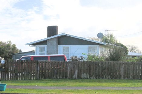 Photo of property in 104 Collins Road, Melville, Hamilton, 3206