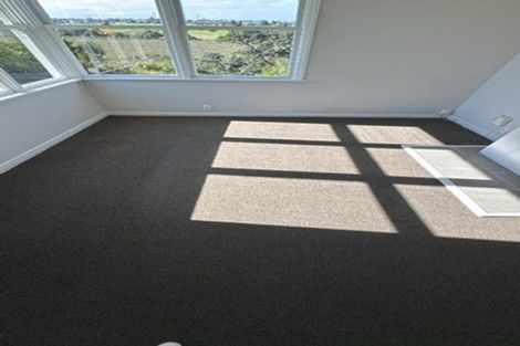 Photo of property in 35 Marsden Street, Hauraki, Auckland, 0622