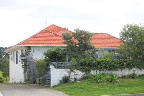 Photo of property in 184 Oceanbeach Road, Mount Maunganui, 3116