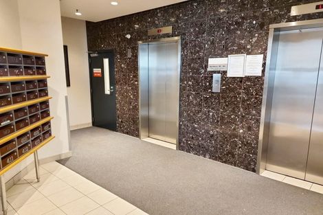 Photo of property in Terrace Heights Apartments, 6f/163 The Terrace, Wellington Central, Wellington, 6011