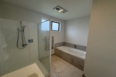 Photo of property in 115 Wairau Road, Oakura, 4314