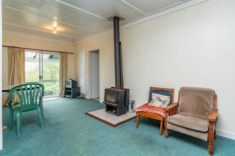 Photo of property in 2 Rowland Road, Turiwiri, Dargaville, 0374