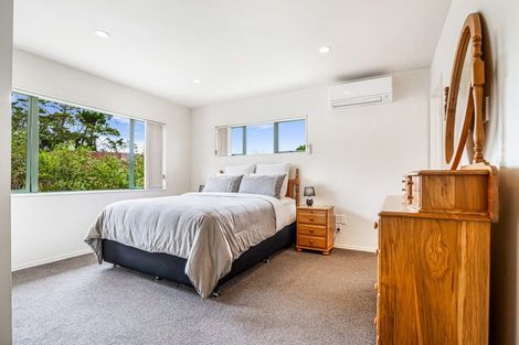 Photo of property in 23 San Vito Place, Henderson, Auckland, 0612