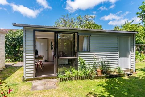 Photo of property in 12 Kowhai Grove, Waikanae, 5036