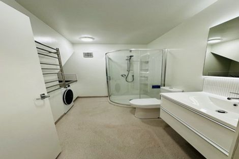 Photo of property in 6 Gill Road, Lowry Bay, Lower Hutt, 5013