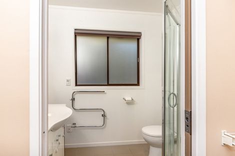 Photo of property in 16 Huia Street, Taupo, 3330