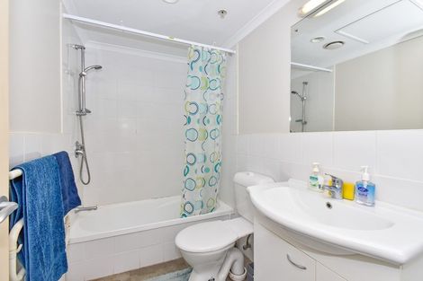 Photo of property in 2g/18 Ronwood Avenue, Manukau, Auckland, 2104