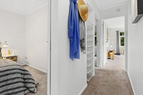 Photo of property in 27u3 Winston Street, Crofton Downs, Wellington, 6035