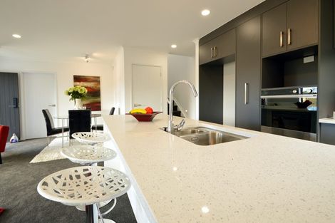 Photo of property in 7 Parkwood Crescent, Gulf Harbour, Whangaparaoa, 0930