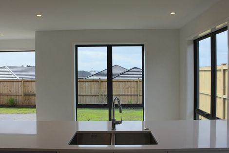 Photo of property in 8 Koropupu Street, Pukekohe, 2120