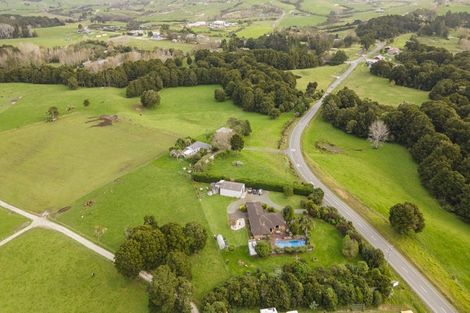 Photo of property in 758 Kaiwaka-mangawhai Road, Hakaru, Wellsford, 0975