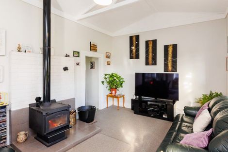 Photo of property in 62 Nga Tawa Road, Marton, 4787