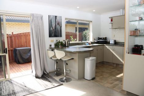 Photo of property in 14b Rosberg Place, Mount Maunganui, 3116