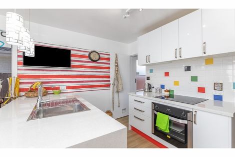 Photo of property in 97 Hay Street, Bromley, Christchurch, 8062