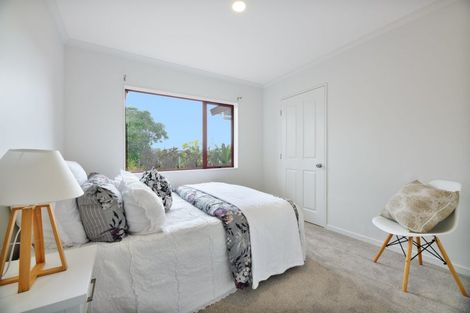 Photo of property in 11 San Carlo Court, Henderson, Auckland, 0612