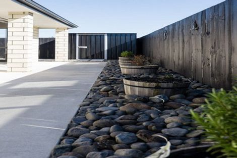 Photo of property in 36 Rose Leigh Drive, Cambridge, 3434