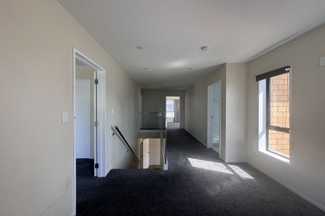 Photo of property in 367a Don Buck Road, Massey, Auckland, 0614