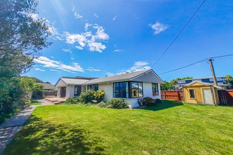 Photo of property in 22 Sevenoaks Drive, Bryndwr, Christchurch, 8053