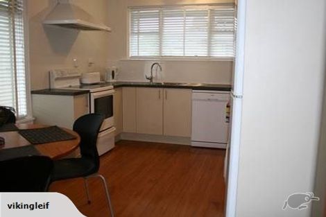 Photo of property in 18 Riverlaw Terrace, Saint Martins, Christchurch, 8022