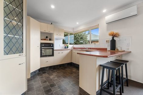 Photo of property in 6 Antrim Place, Nawton, Hamilton, 3200