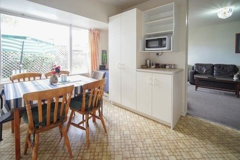 Photo of property in 7 Kipax Place, Riccarton, Christchurch, 8011