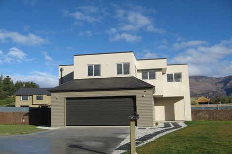 Photo of property in 6b Matrica Court, Wanaka, 9305