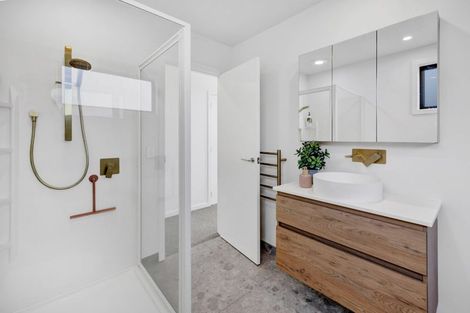 Photo of property in 12a Kauri Street, Merrilands, New Plymouth, 4312